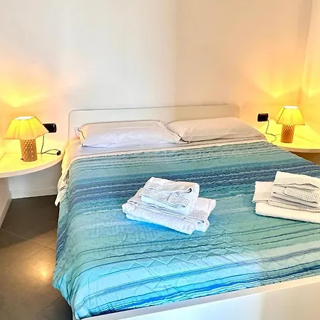 Silvia Al Mare Diano Marina