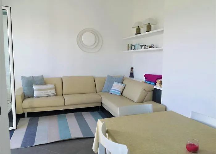 Apartment Silvia Al Mare *