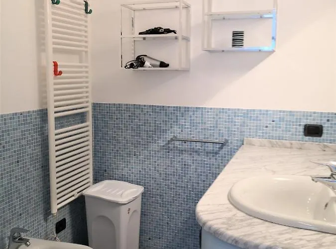 Apartment Silvia Al Mare *